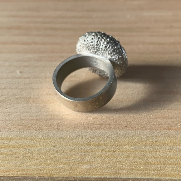 Amos Pewter Handmade Sea Urchin Pewter Ring Rare Includes Box Unique Handmade - Picture 4 of 4
